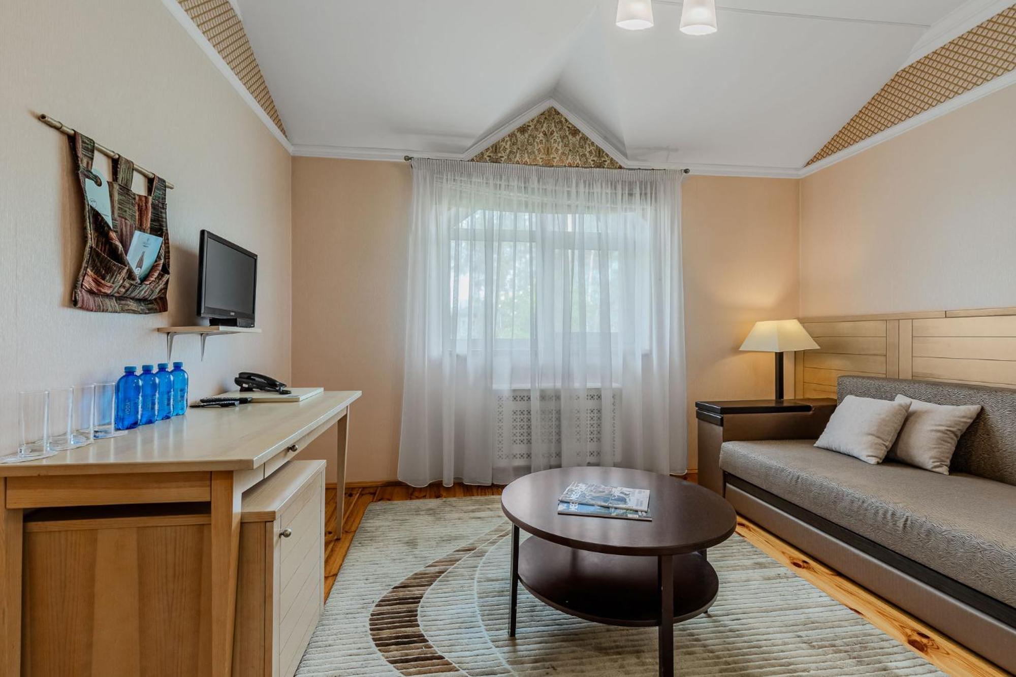 Seasons Spa Boutique Hotel Kozyn Rum bild