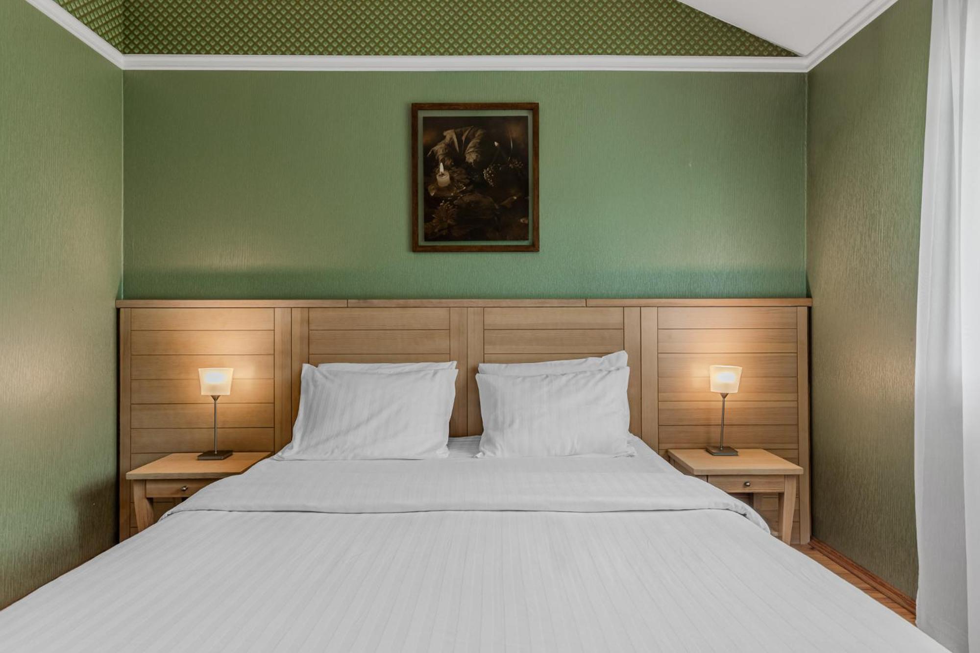 Seasons Spa Boutique Hotel Kozyn Rum bild