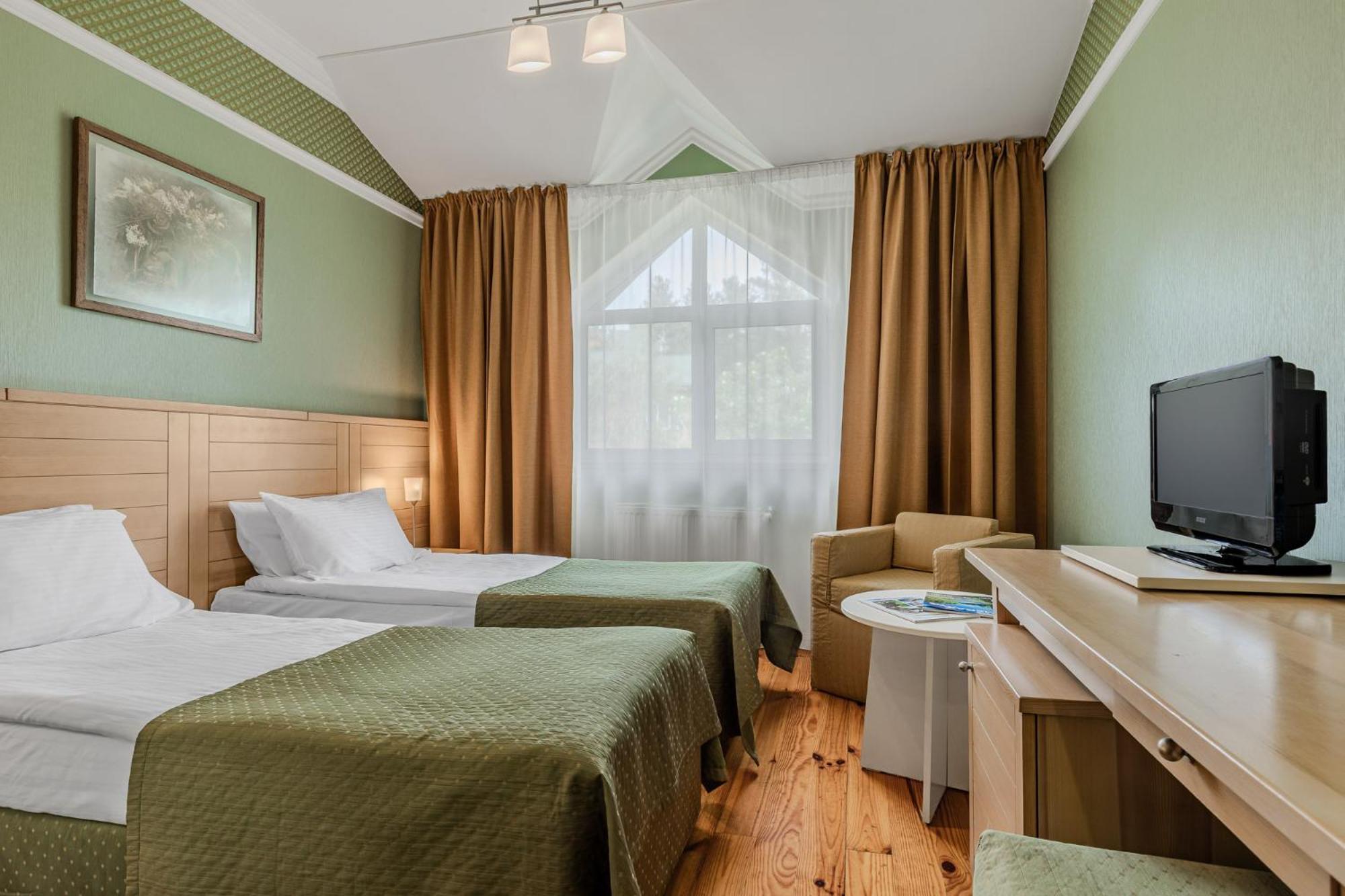 Seasons Spa Boutique Hotel Kozyn Exteriör bild