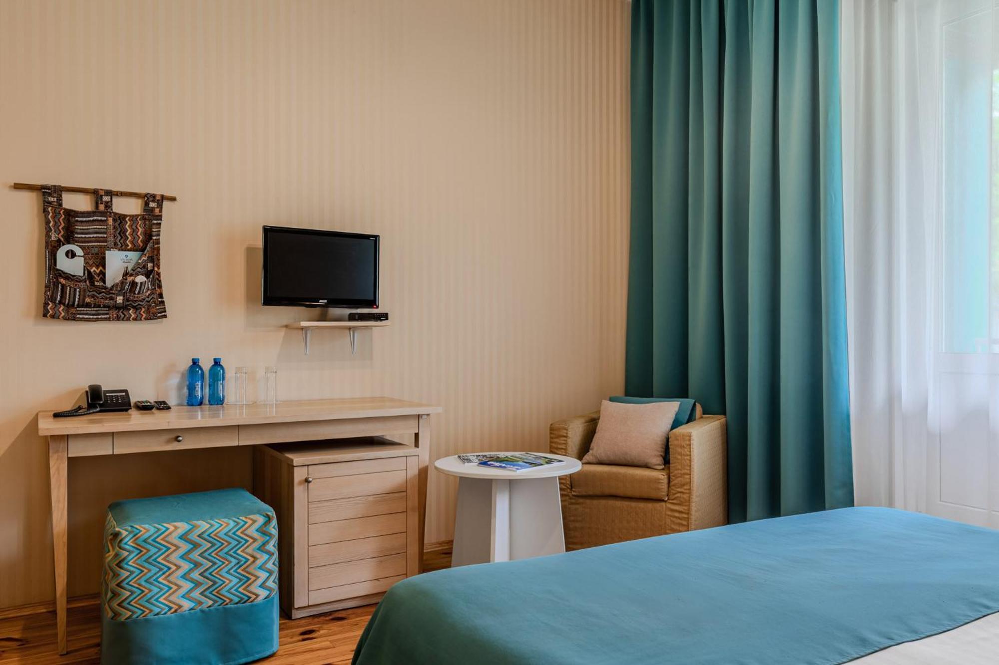 Seasons Spa Boutique Hotel Kozyn Rum bild