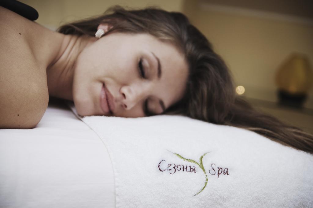 Seasons Spa Boutique Hotel Kozyn Exteriör bild